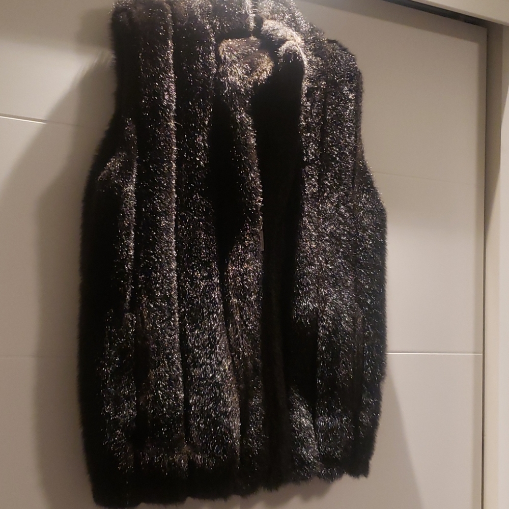 Duffell Outdoor faux fur vest